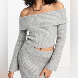 BAILEY ROSE Off-the-Shoulder Crop Sweater